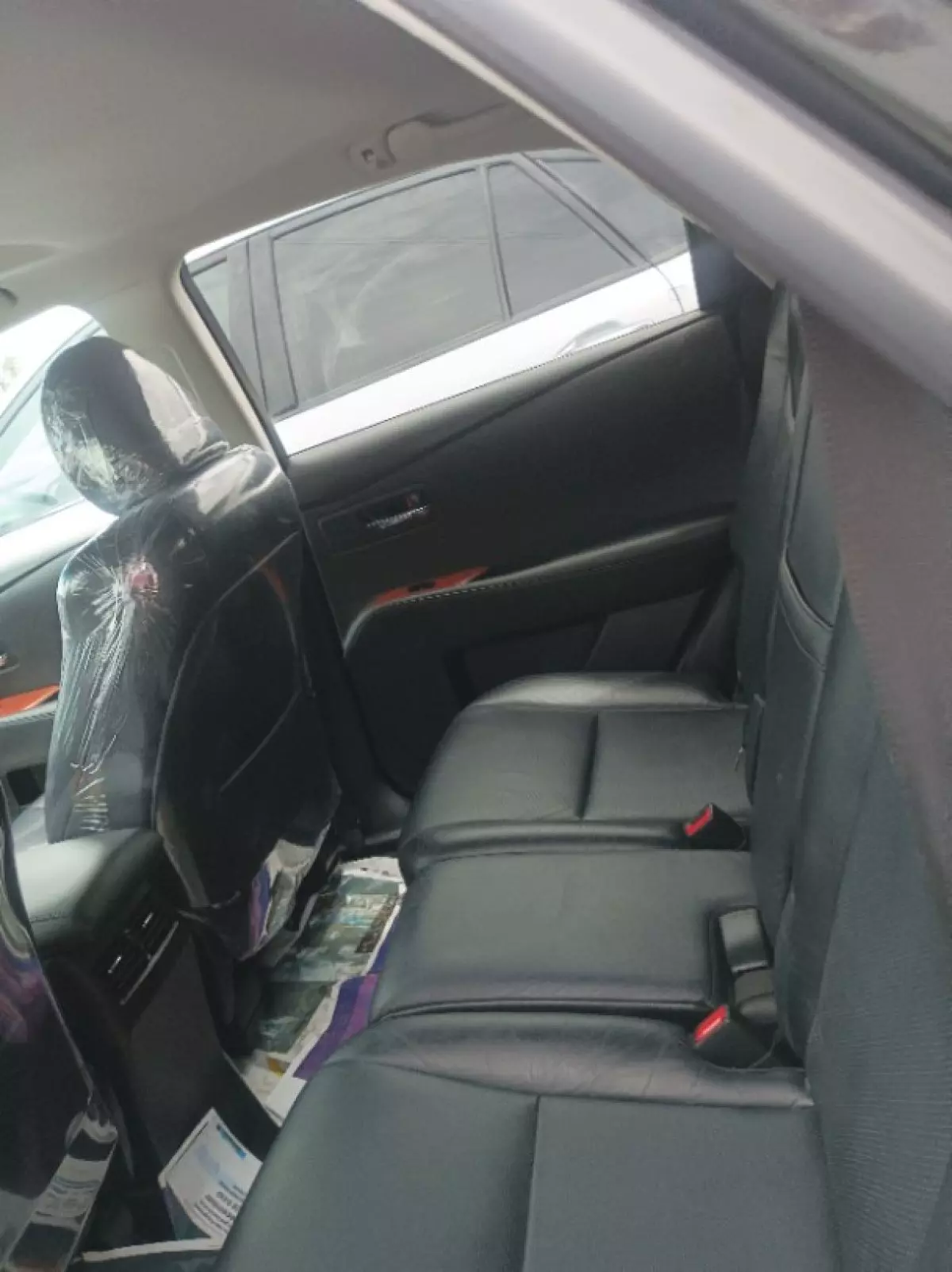 interiorBack