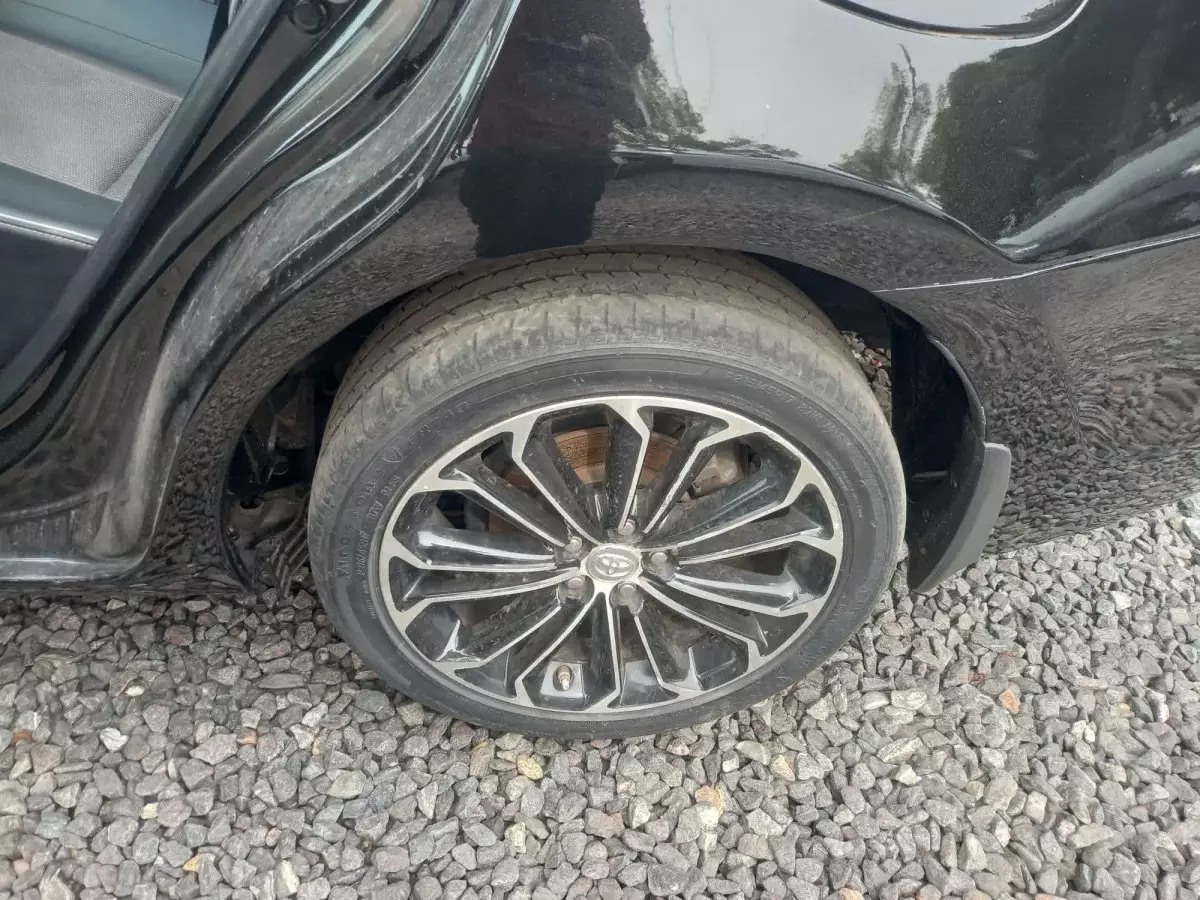 tyre1