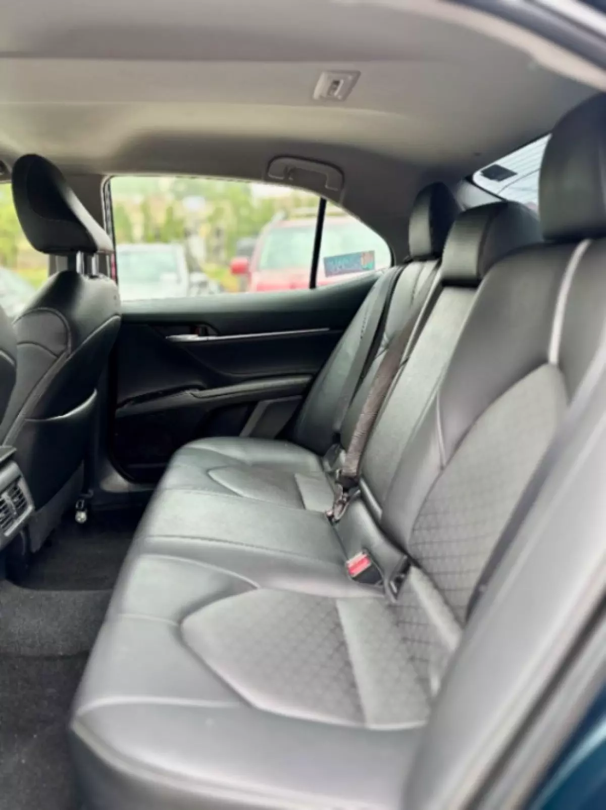 interiorBack