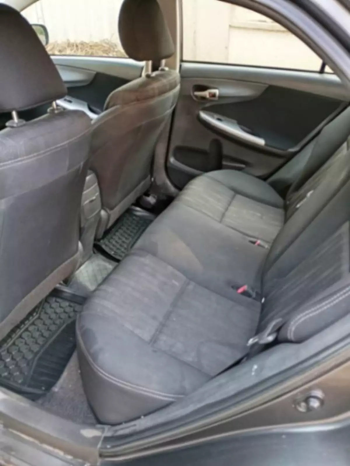 interiorBack