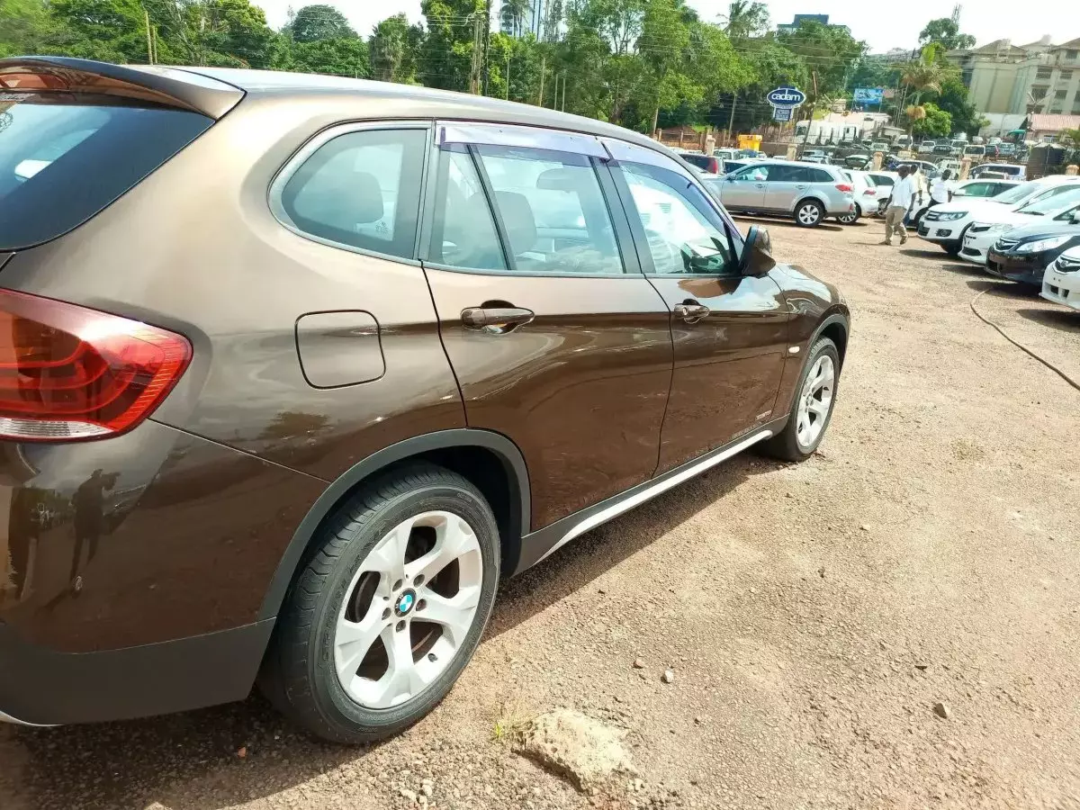 car Left