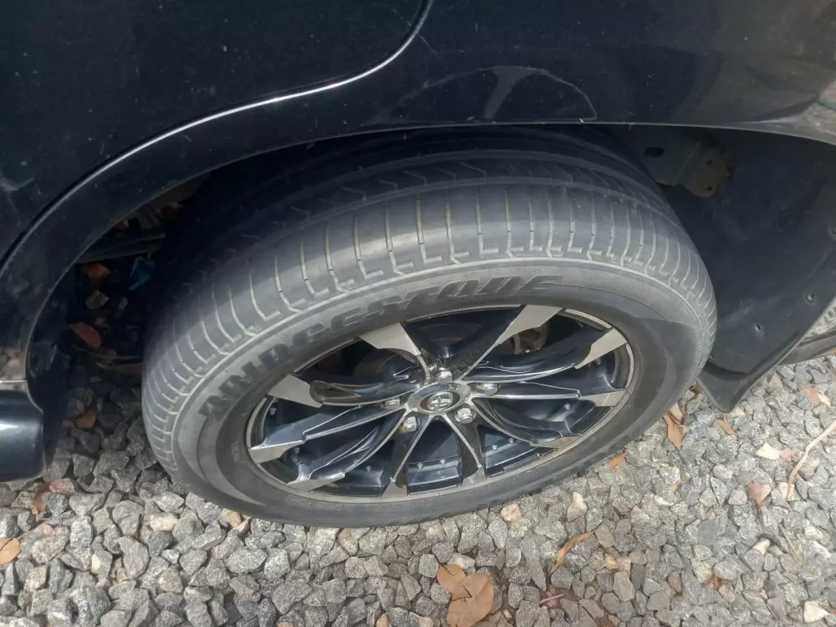tyre3