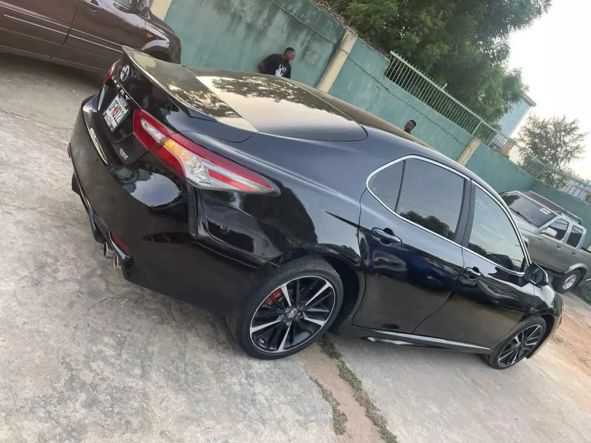 car Left Back