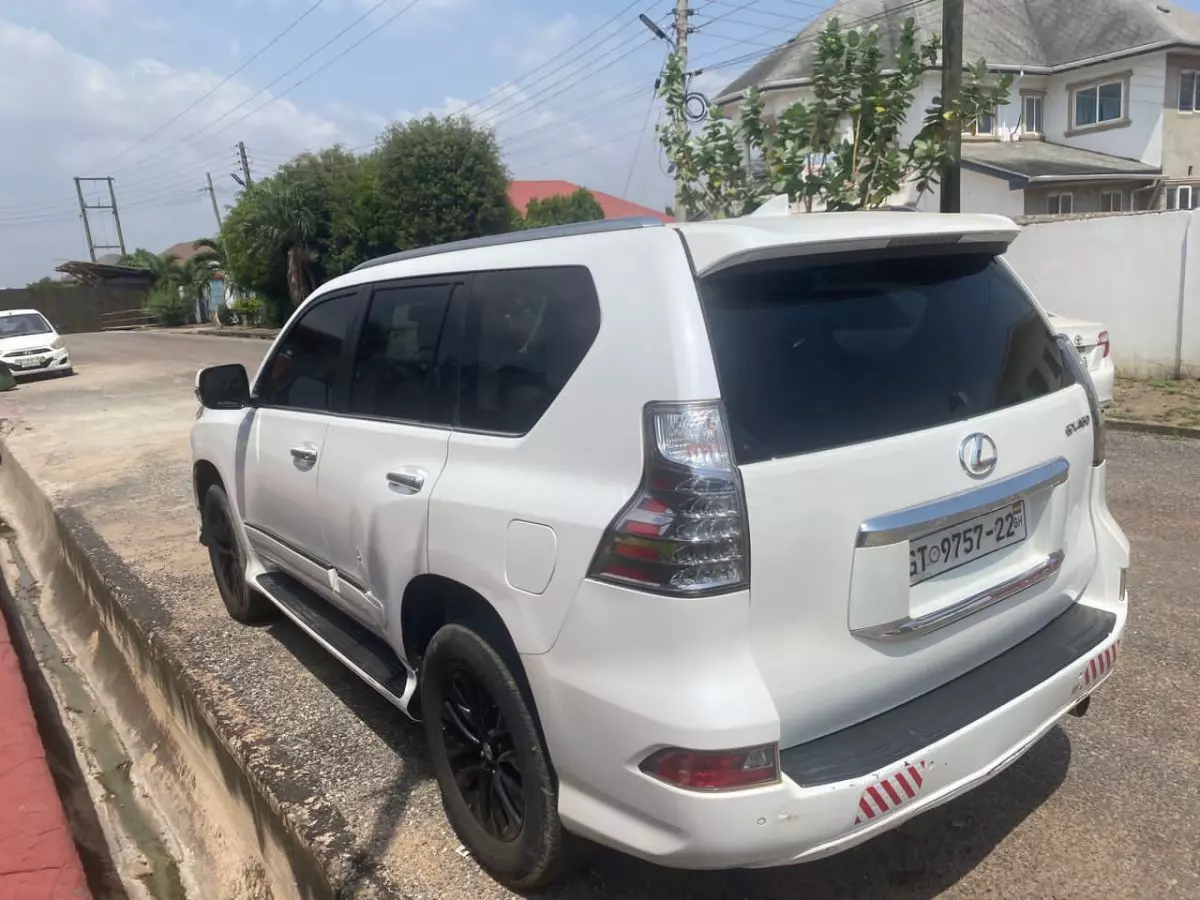 car Left Back