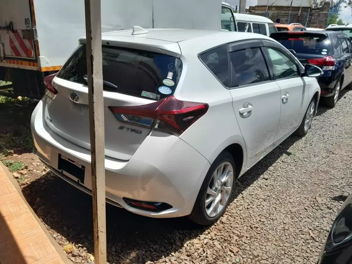 car Left