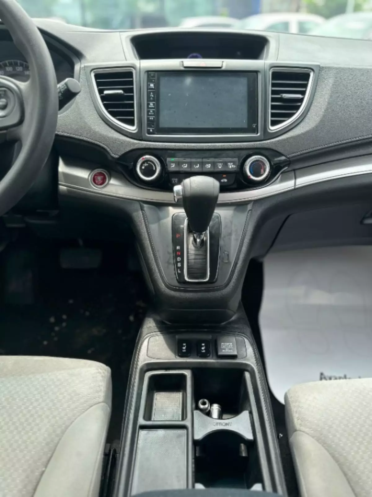 interiorFront