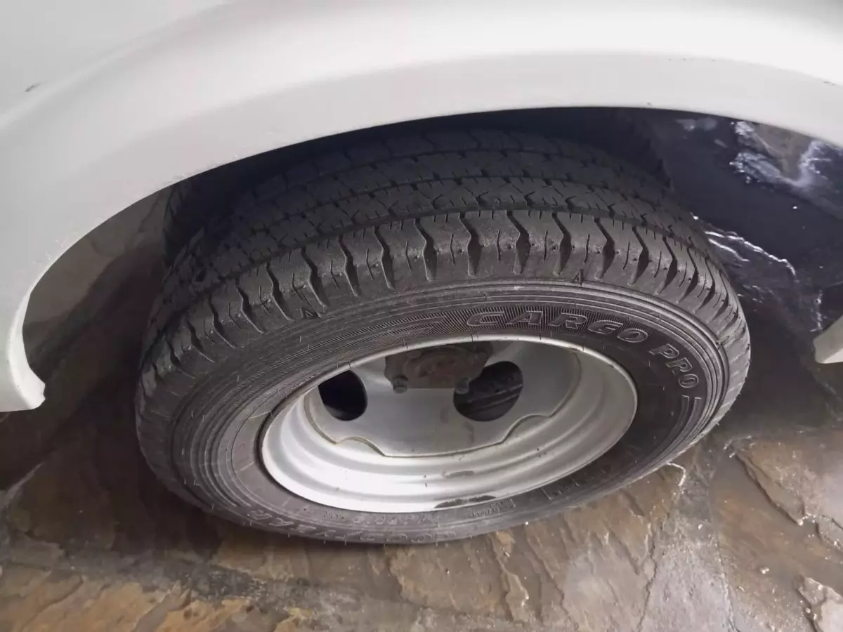 tyre3