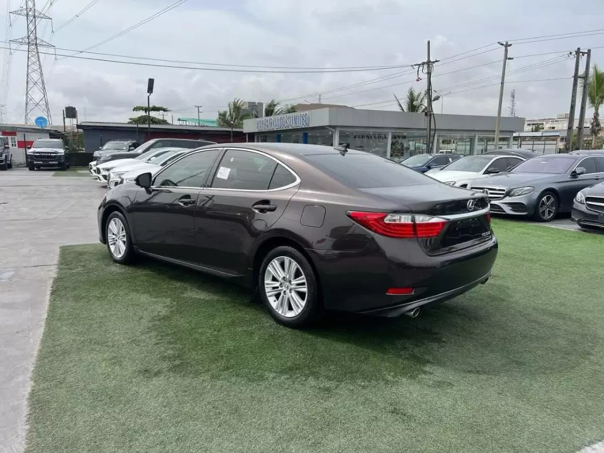 car Left Front