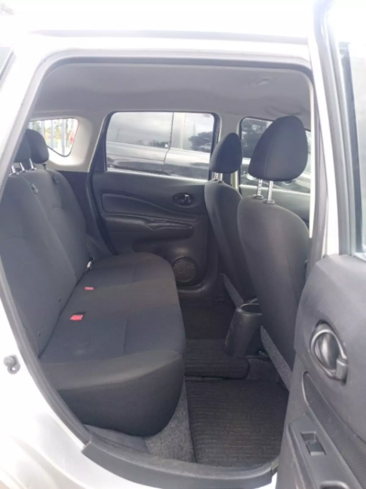 interiorBack