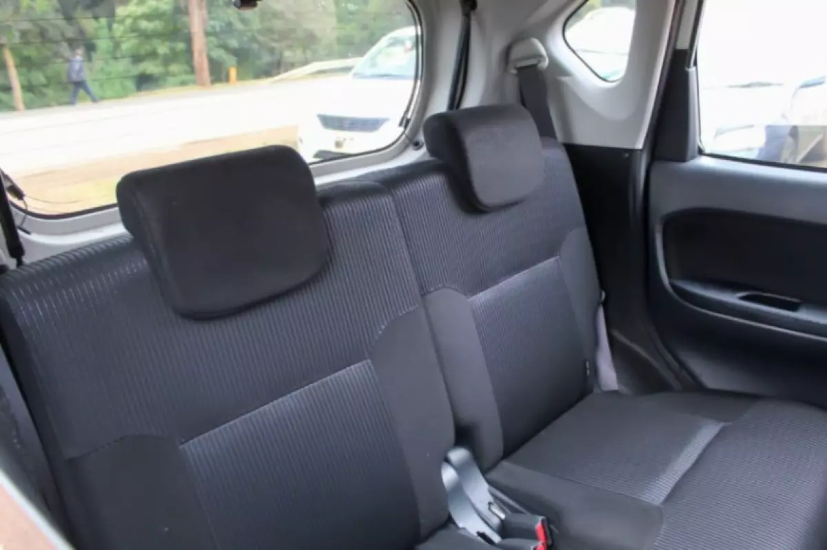 interiorBack