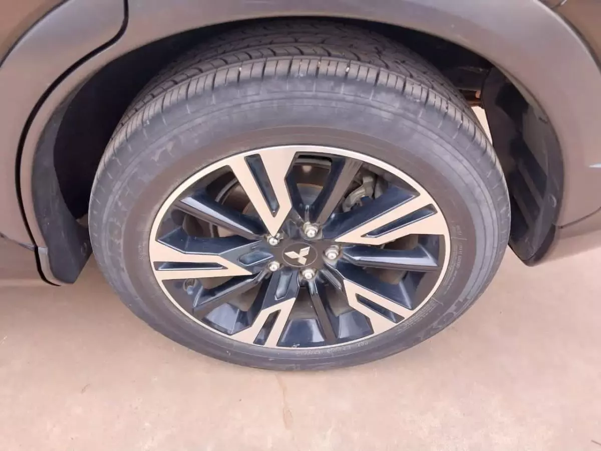 tyre2