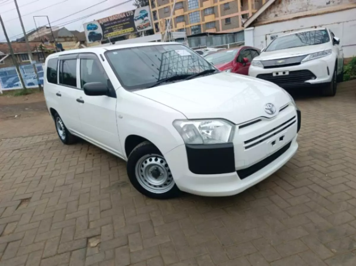 Toyota Probox  - 2018