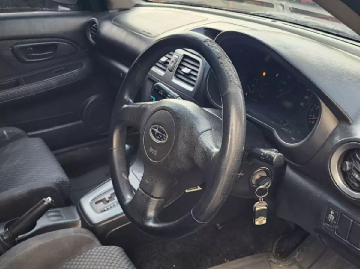 interiorBack