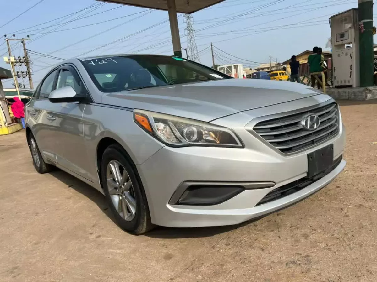 car Right Front