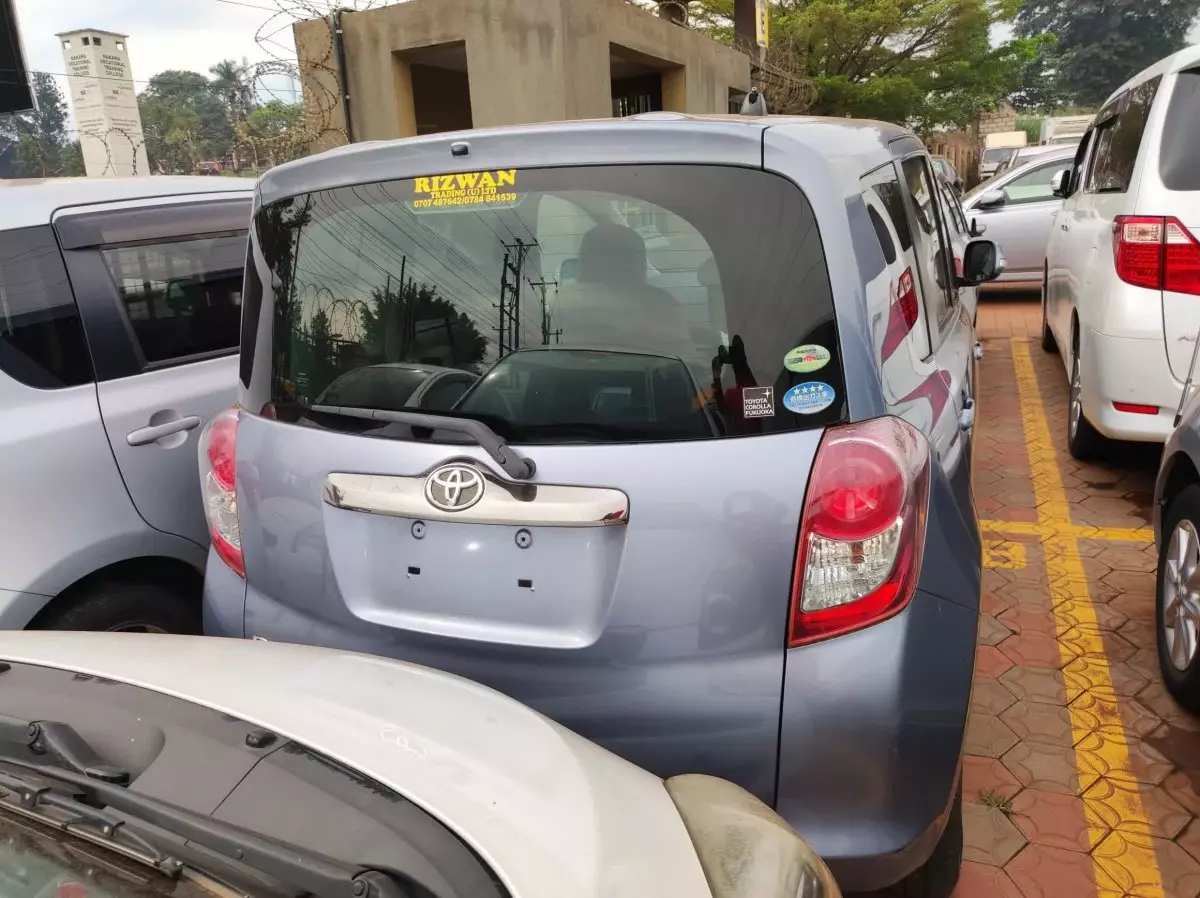 car Left Back