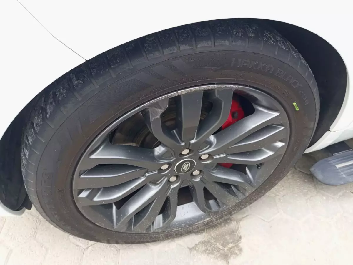 tyre3