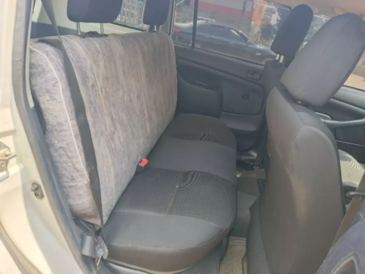 interiorBack