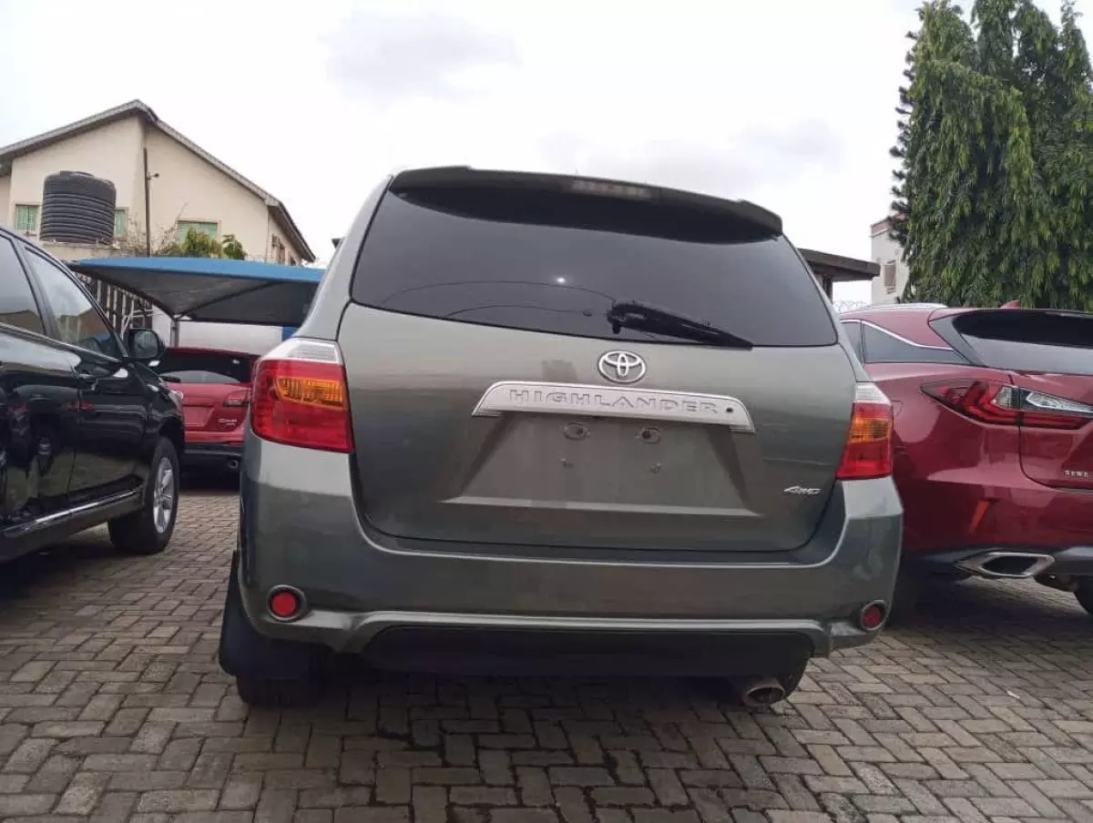 car Back