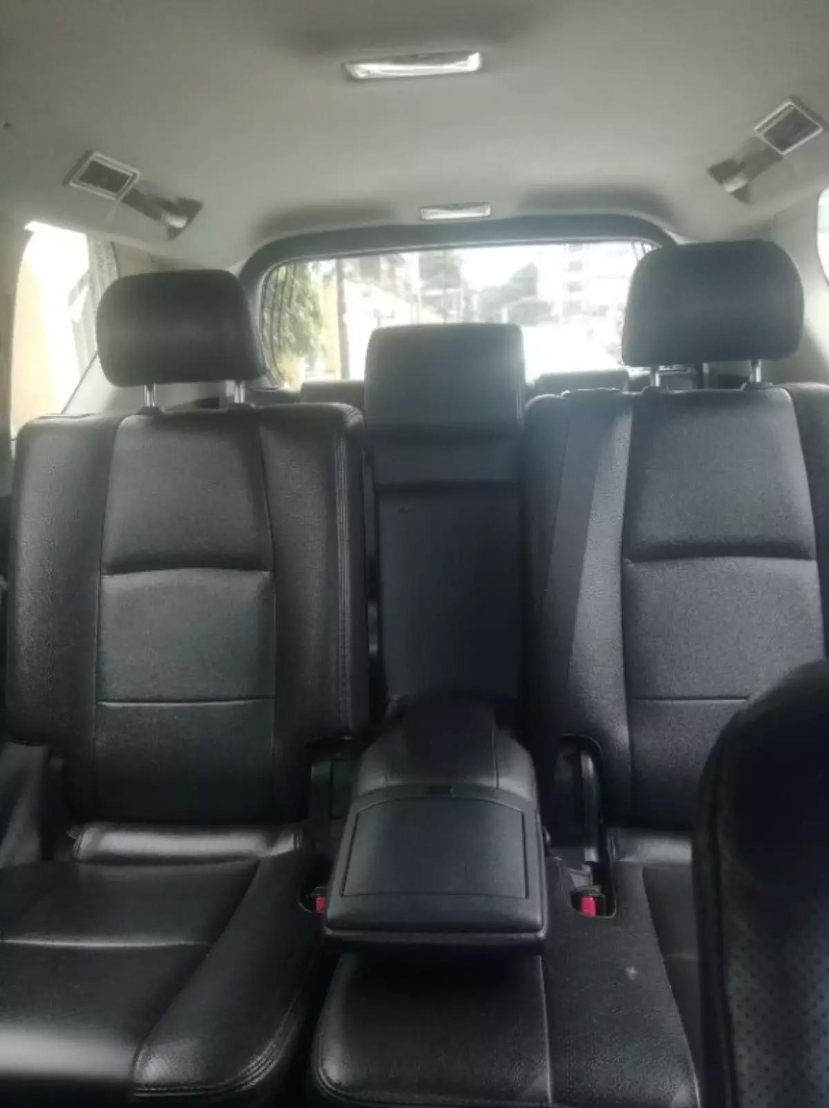 interiorBack