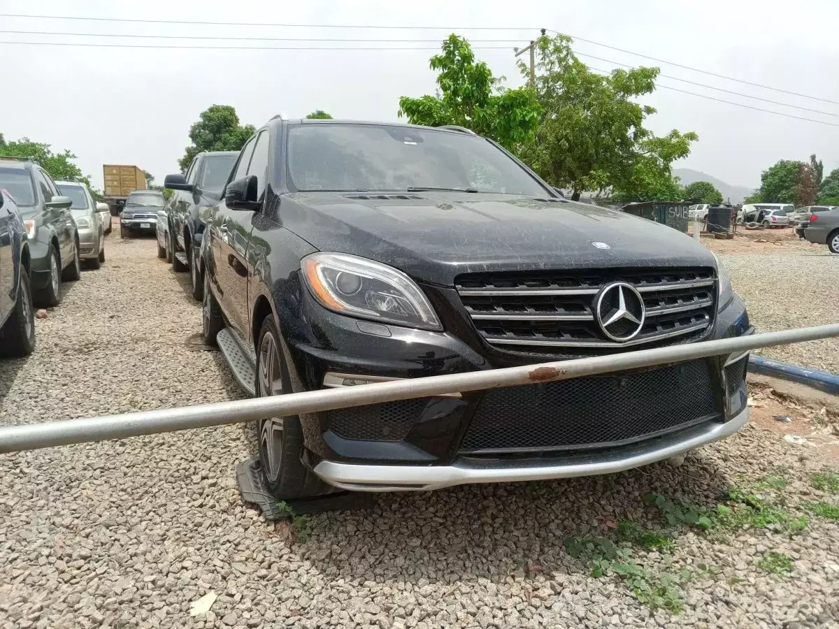 car Left