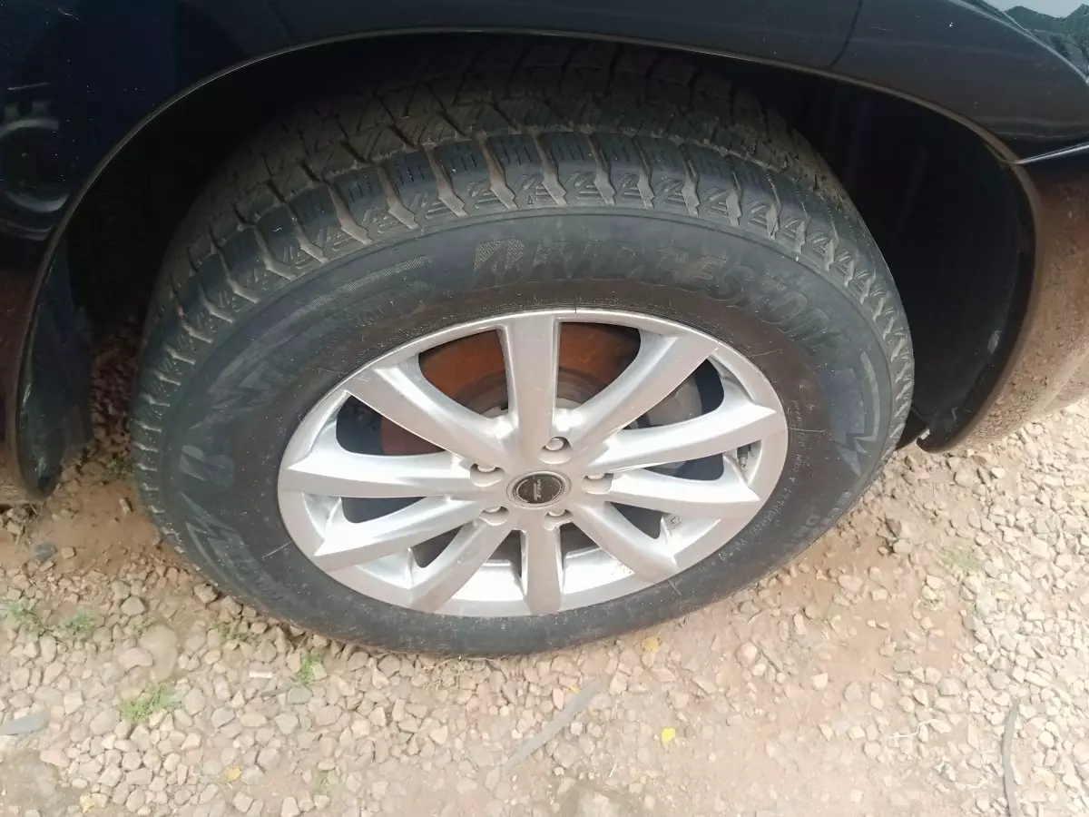 tyre1