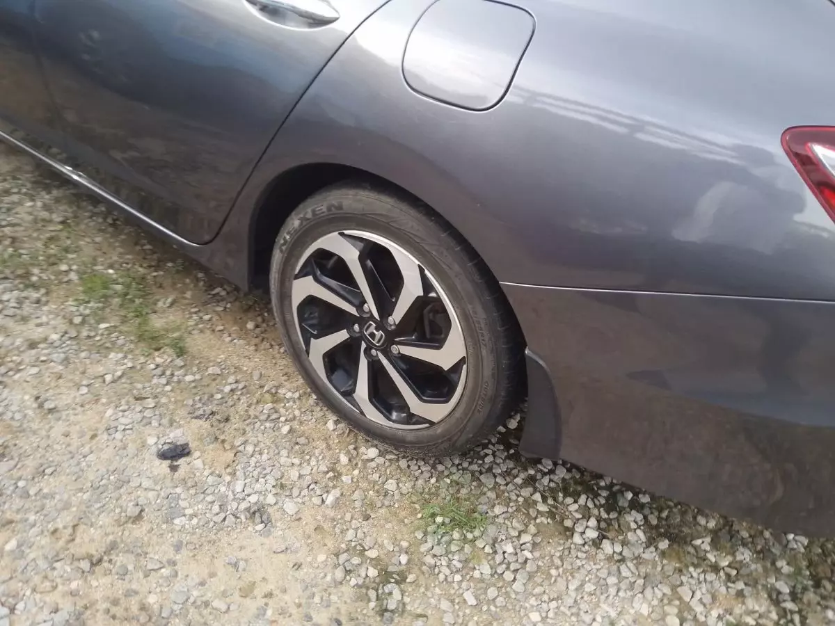 tyre1