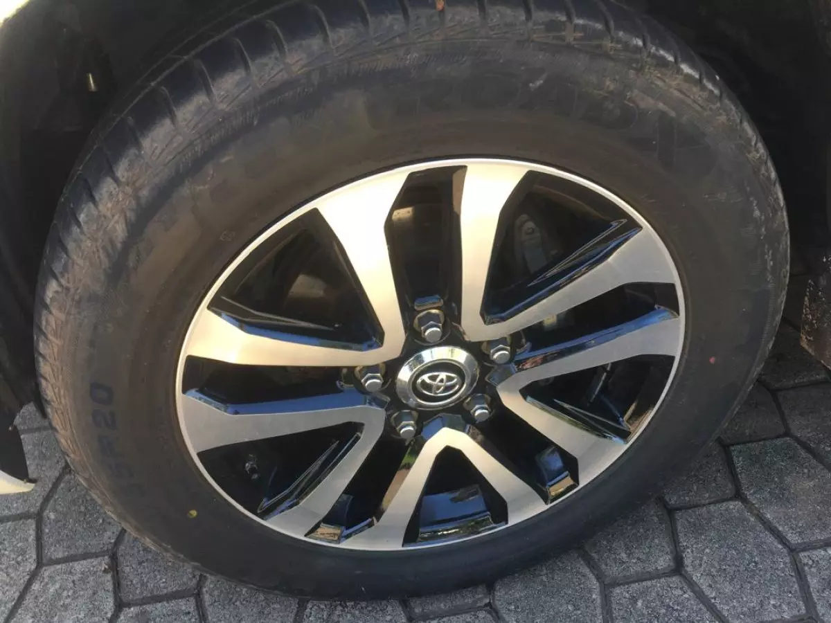 tyre2