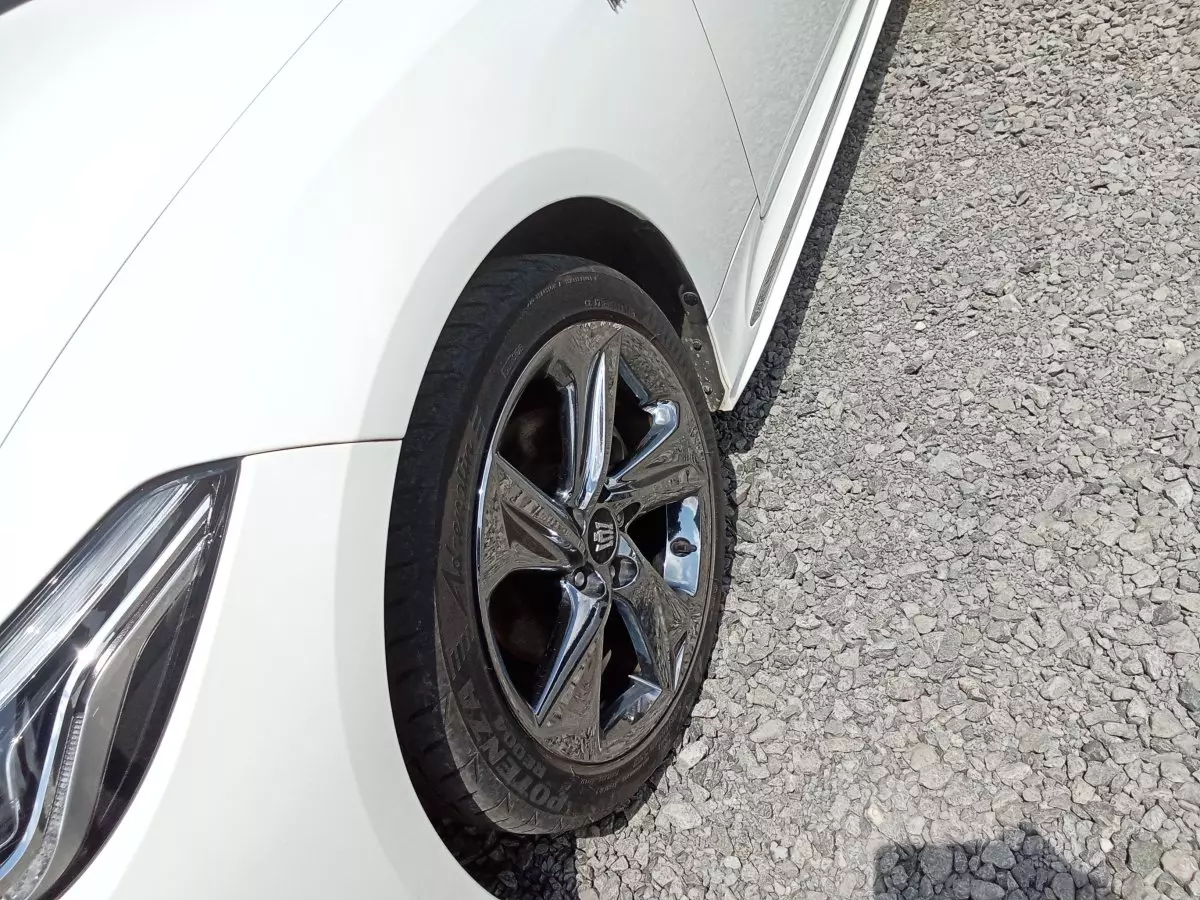 tyre1