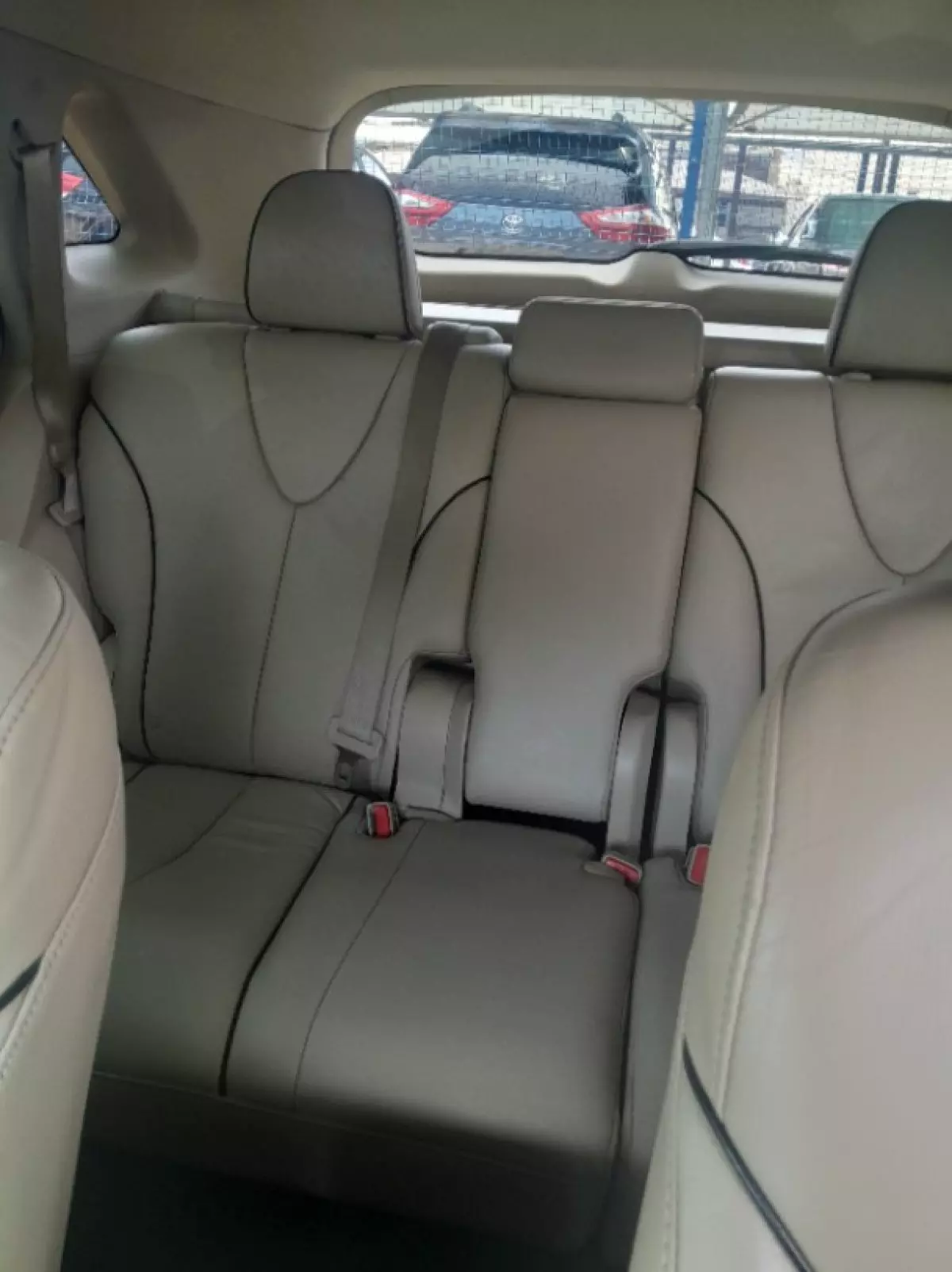 interiorBack