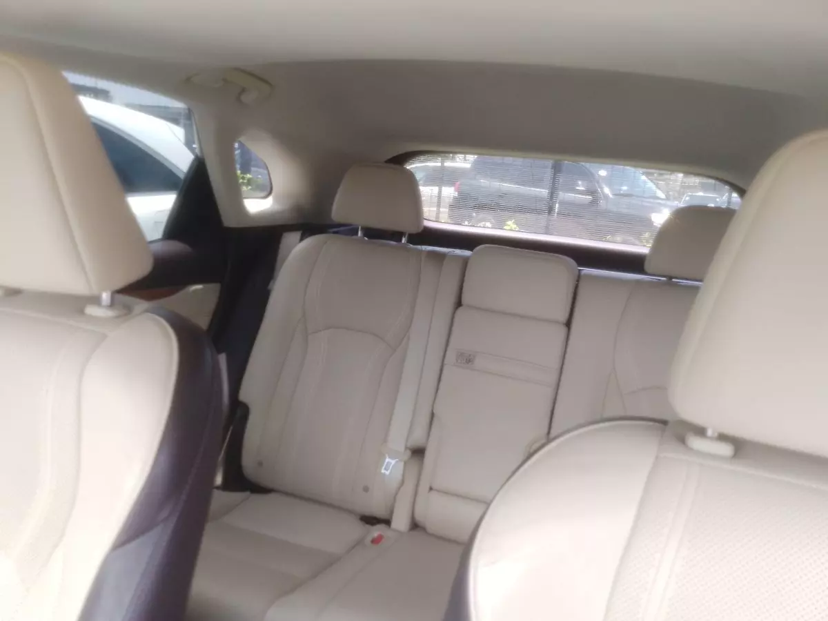 backSeat