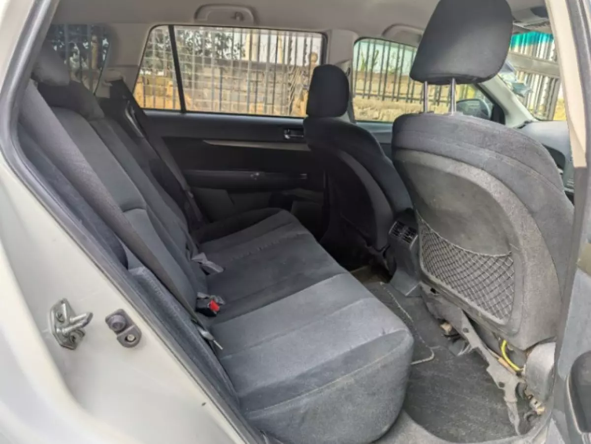 interiorBack