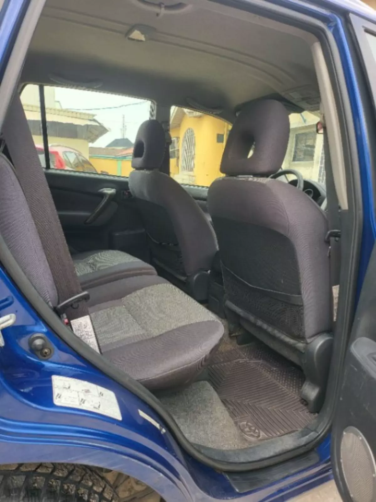 interiorBack