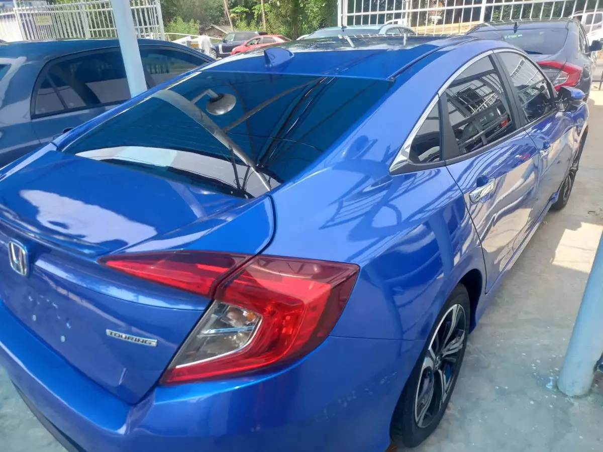 car Left