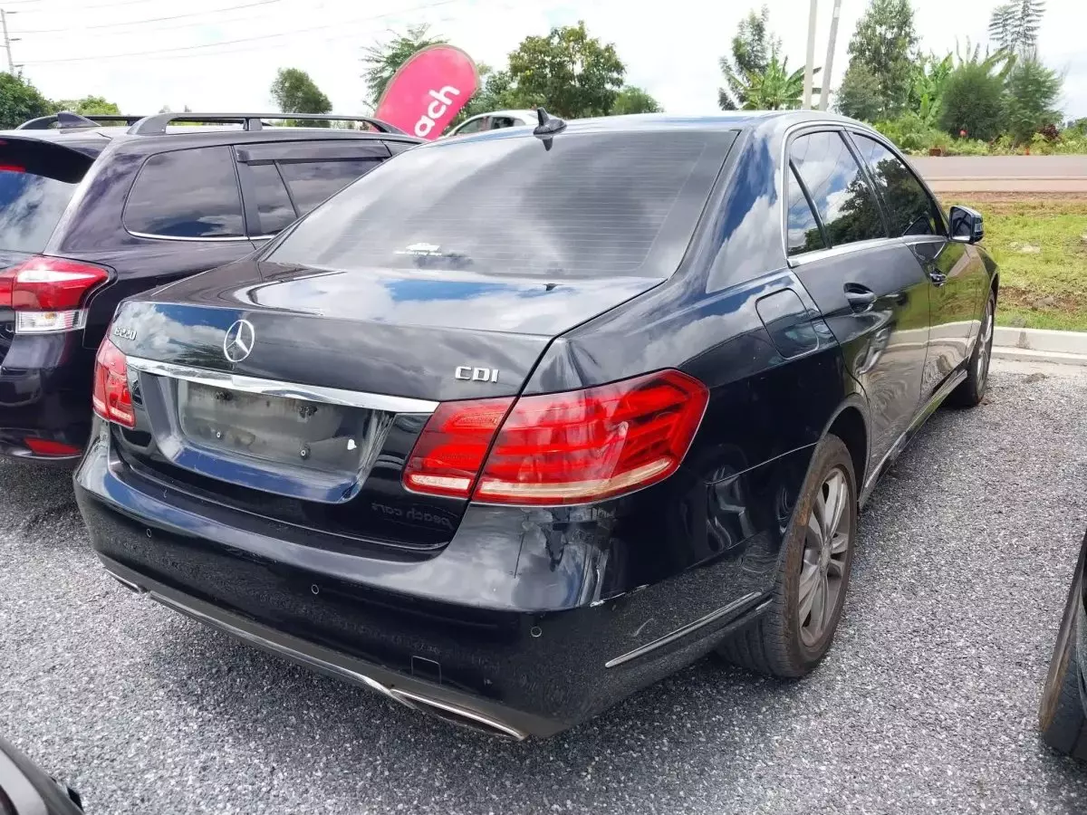 car Back