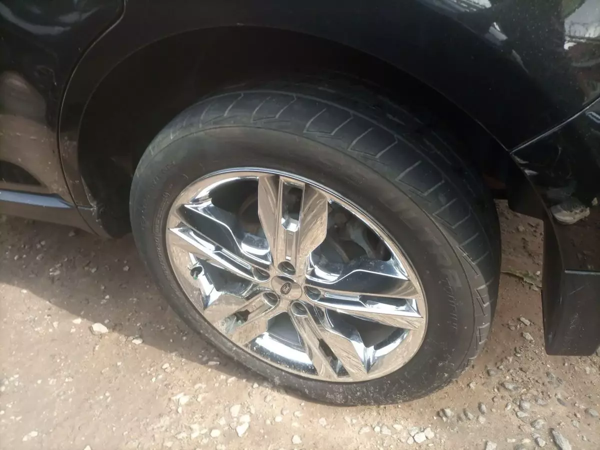 tyre2