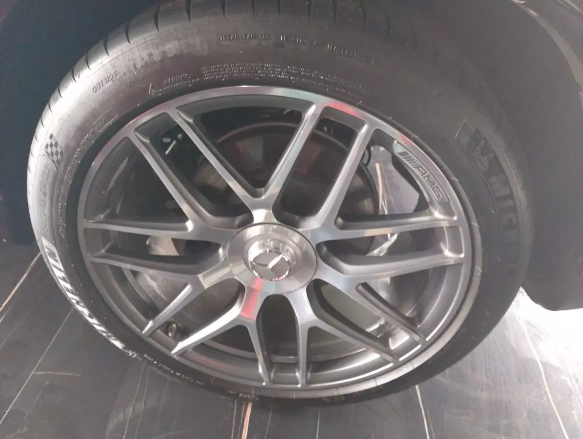tyre1