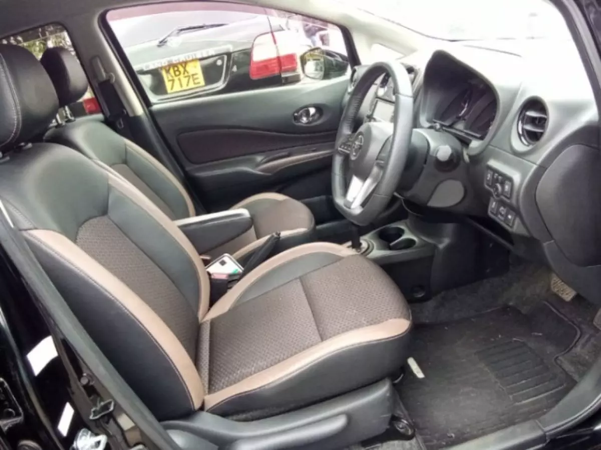 interiorFront