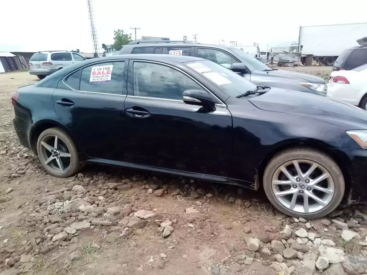 Lexus IS 250 - 2012
