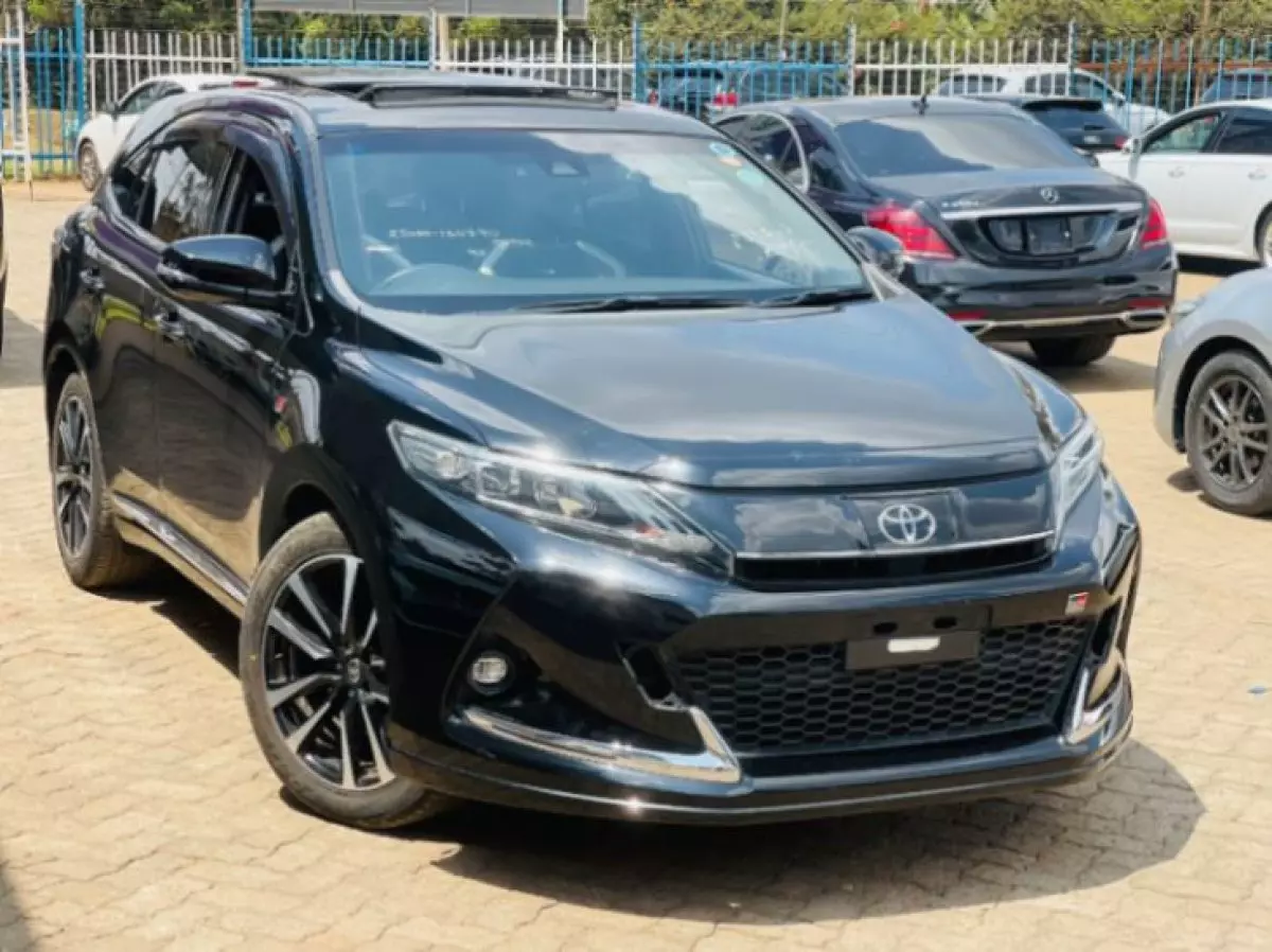 Toyota Harrier - 2018