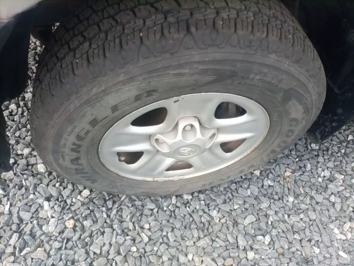 tyre1