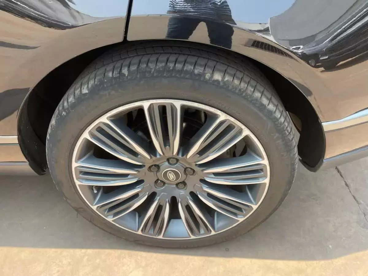 tyre3