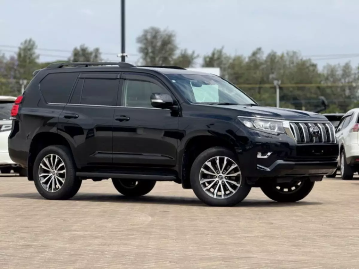 Toyota Land Cruiser Prado TX L - 2019