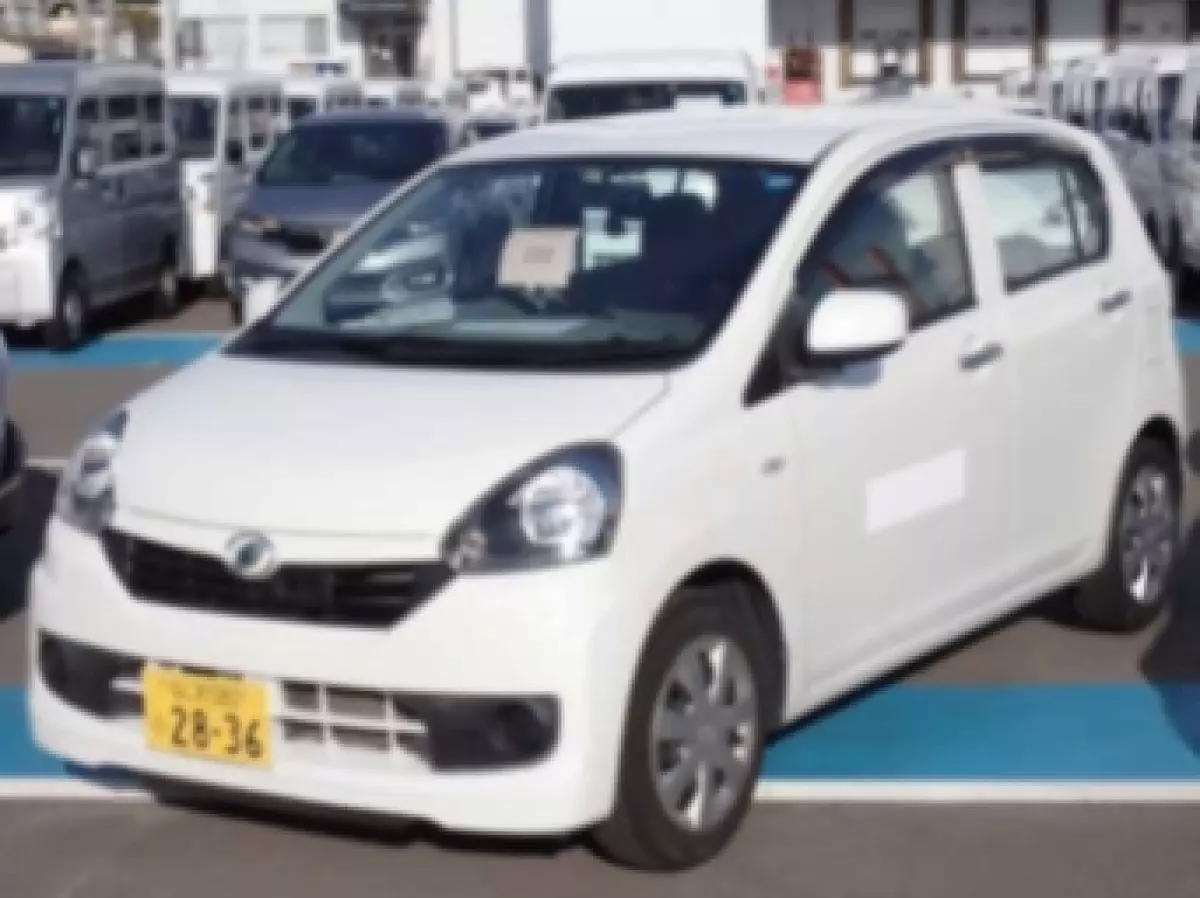Daihatsu Mira  - 2016
