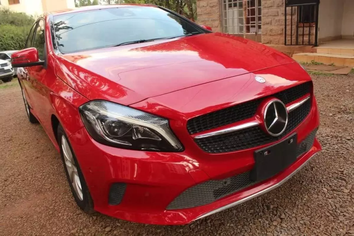 Mercedes-Benz A 180 - 2016
