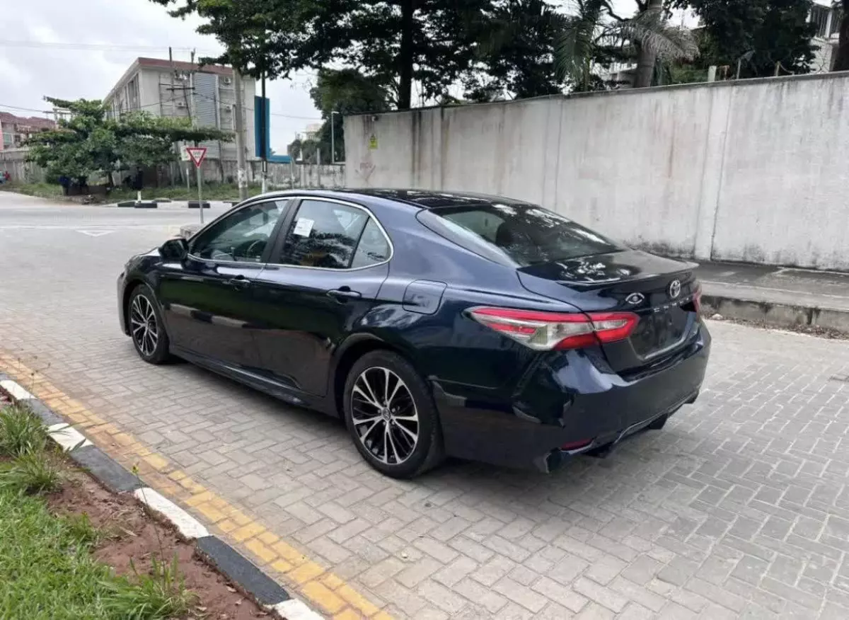 car Left Back