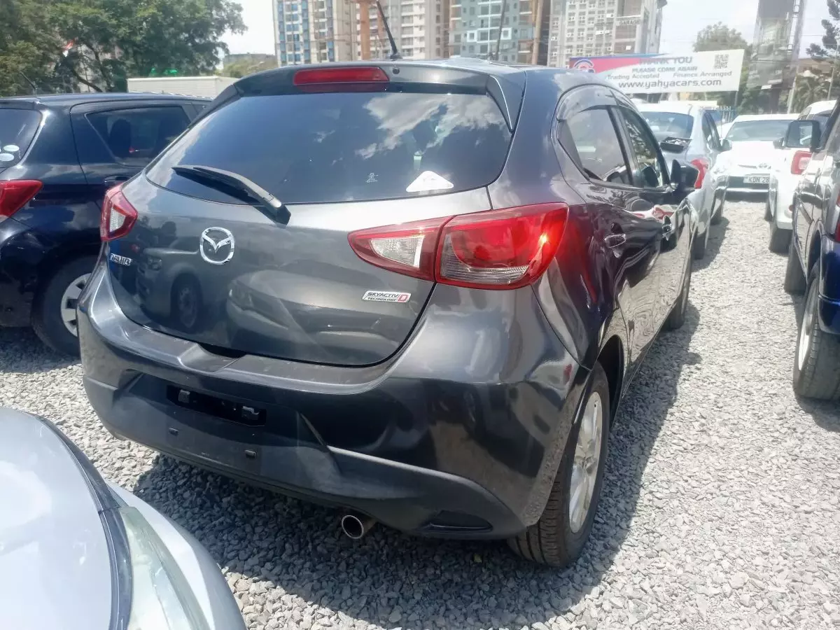 car Right Back