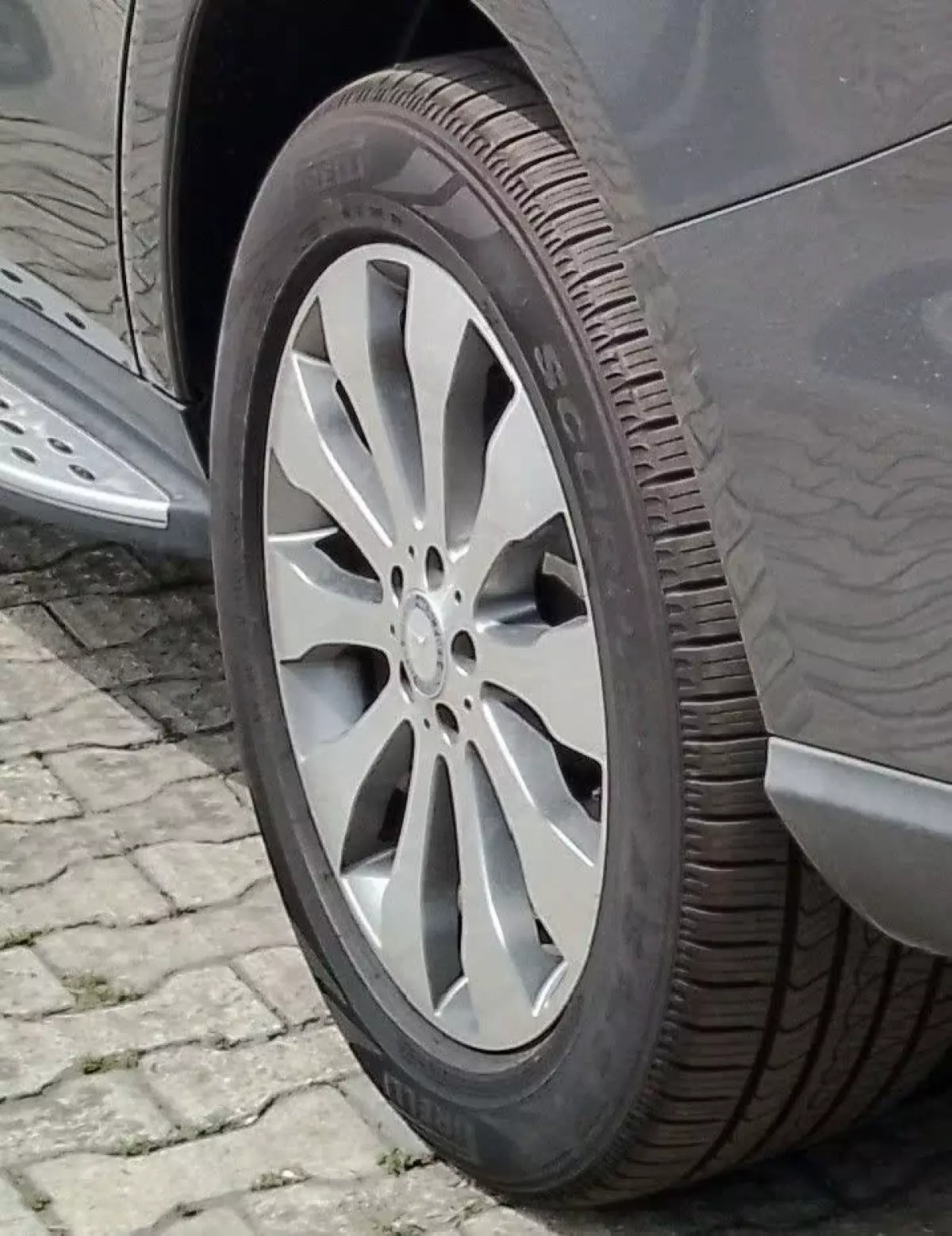 tyre1