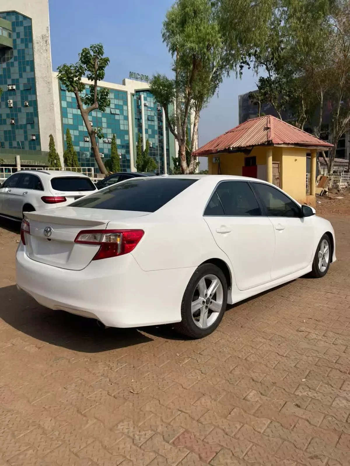 car Left Back