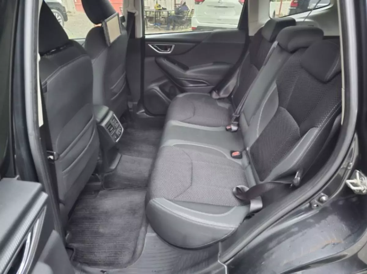 interiorBack