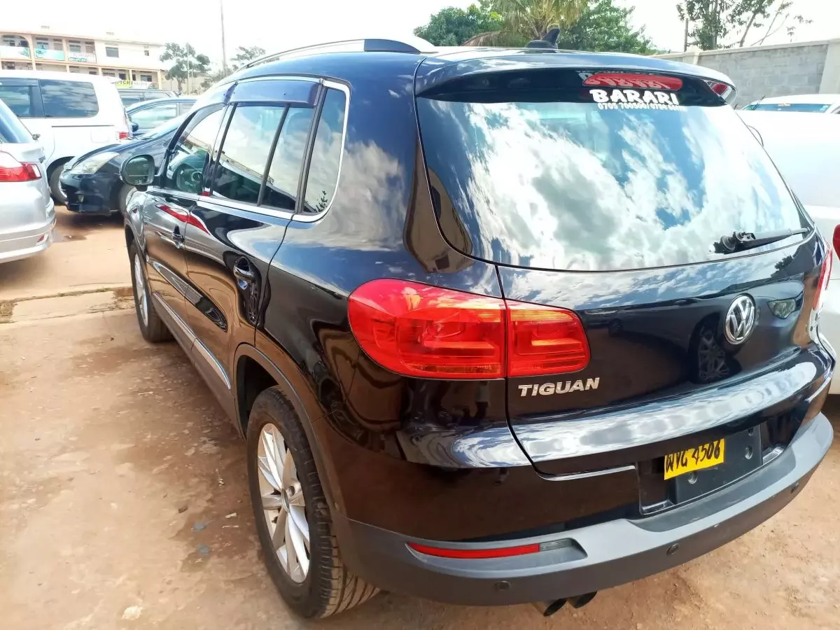 car Left Back